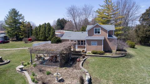 3711 W Algonquin Rd, Algonquin, IL 60102 photo 2
