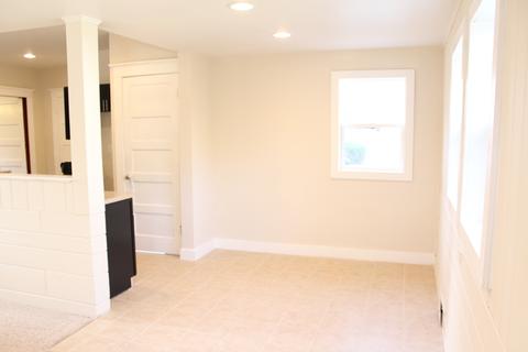 15 Monroe St, Elgin, IL 60123 photo 13