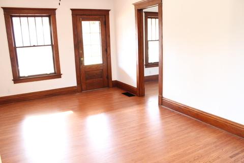 15 Monroe St, Elgin, IL 60123 photo 16