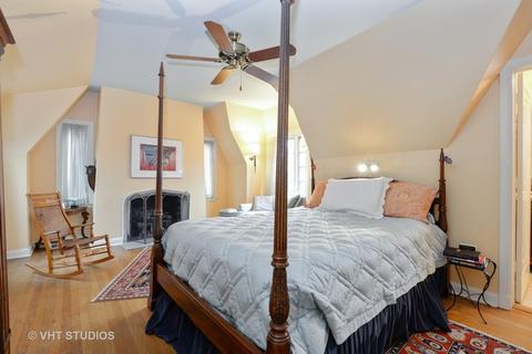 3214 Thayer St, Evanston, IL 60201 photo 8