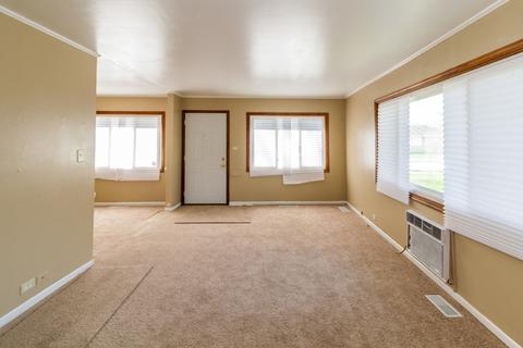 23 E Rocket Cir, Park Forest, IL 60466 photo 3