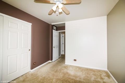 855 Tallgrass Dr, Bartlett, IL 60103 photo 13