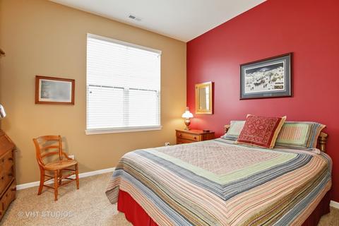3896 Valhalla Dr, Elgin, IL 60124 photo 18