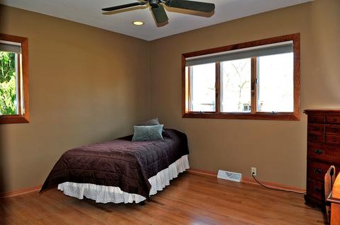 412 Pershing Ave, Wheaton, IL 60189 photo 13