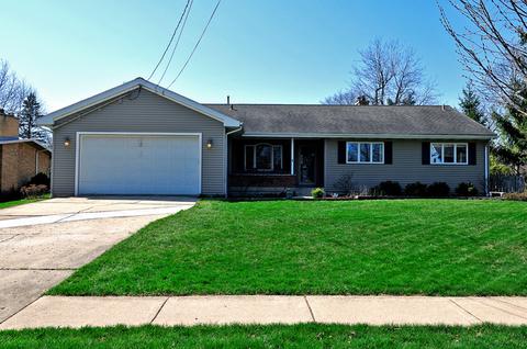 412 Pershing Ave, Wheaton, IL 60189 photo 1
