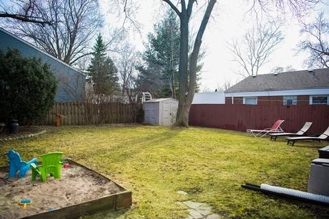 665 Greenview Ave, Des Plaines, IL 60016 photo 13