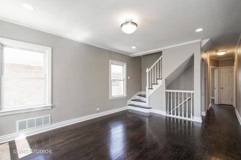 578 E 104th Pl, Chicago, IL 60628 photo 2
