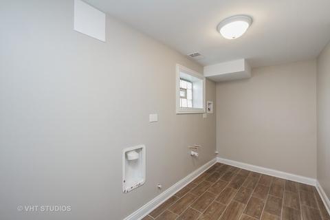 578 E 104th Pl, Chicago, IL 60628 photo 17