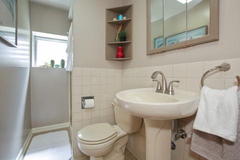 449 Hubbard Ave, Elgin, IL 60123 photo 15