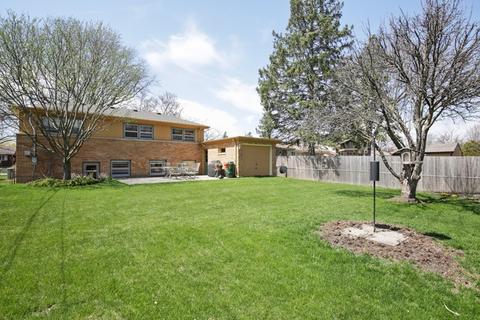 449 Hubbard Ave, Elgin, IL 60123 photo 21