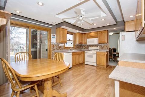 1027 Concord Dr, Bartlett, IL 60103 photo 6