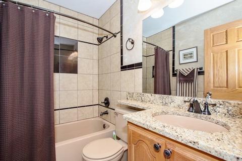 1027 Concord Dr, Bartlett, IL 60103 photo 16