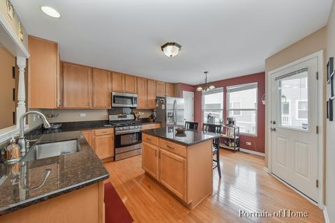 2517 Emily Ln, Elgin, IL 60124 photo 5