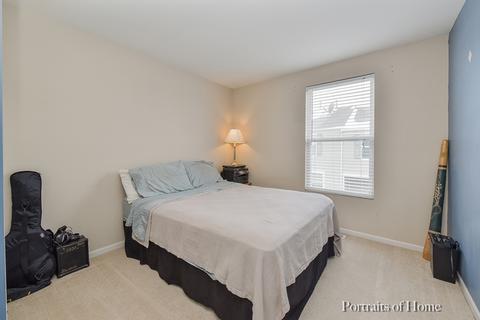 2517 Emily Ln, Elgin, IL 60124 photo 12