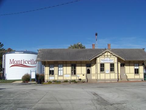 420 E Main St, Monticello, IL 61856 photo 25