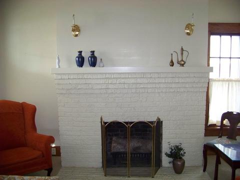 420 E Main St, Monticello, IL 61856 photo 12