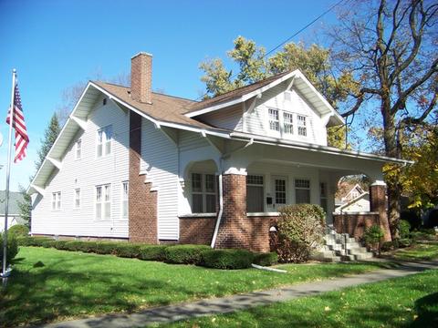 420 E Main St, Monticello, IL 61856 photo 3