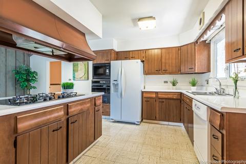 245 N Haddon Pl, Addison, IL 60101 photo 7