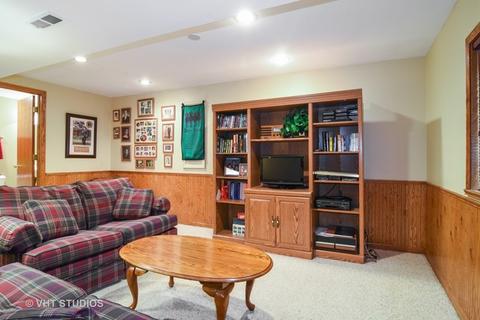 522 E Suffield Dr, Arlington Heights, IL 60004 photo 21