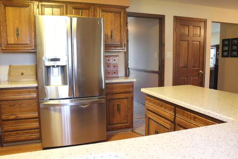 100 Brookside Dr, Elgin, IL 60123 photo 27