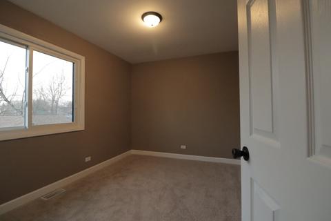 54 Deerpath Rd, Matteson, IL 60443 photo 24