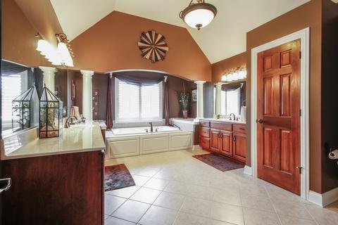 25702 Skyline Ct N, Plainfield, IL 60585 photo 15