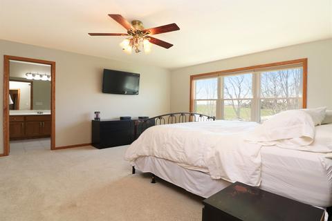 910 Casey Dr, Minooka, IL 60447 photo 17