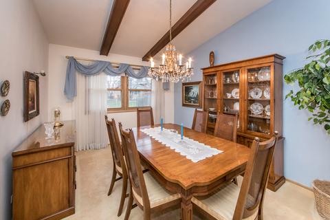 330 Jon Ct, Des Plaines, IL 60016 photo 5