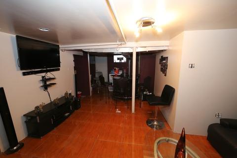 2152 E 100th St, Chicago, IL 60617 photo 16