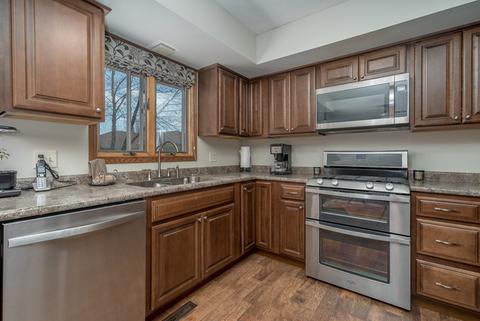 1259 Deerpath Dr, Morris, IL 60450 photo 8