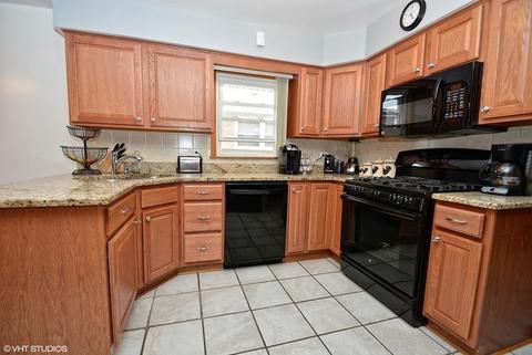 7811 Laporte Ave, Burbank, IL 60459 photo 3