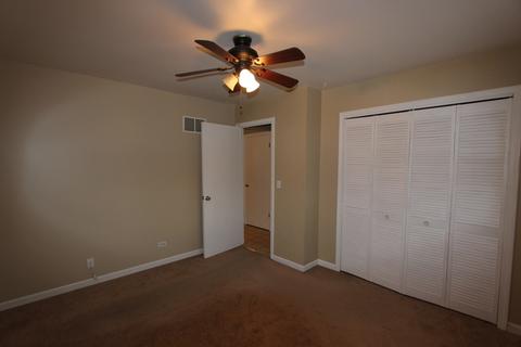 474 Ryerson Ave, Elgin, IL 60123 photo 9