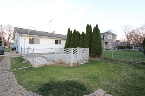 474 Ryerson Ave, Elgin, IL 60123 photo 16