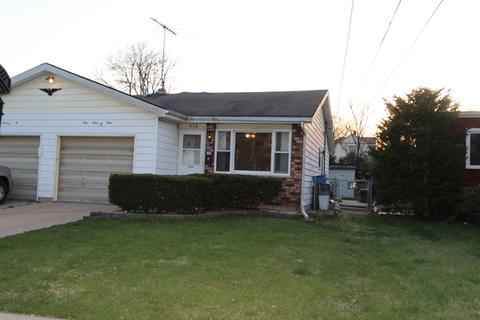 474 Ryerson Ave, Elgin, IL 60123 photo 1