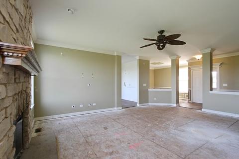 9105 Deborah Ln, Spring Grove, IL 60081 photo 3