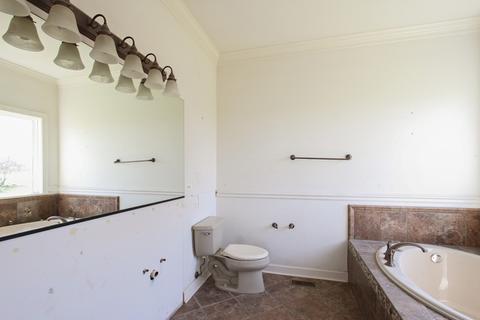 9105 Deborah Ln, Spring Grove, IL 60081 photo 12