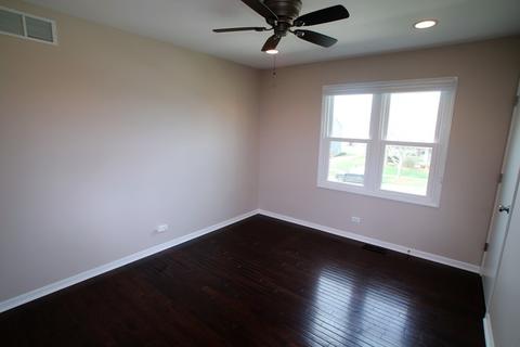 871 Brewster Ln, Bartlett, IL 60103 photo 15