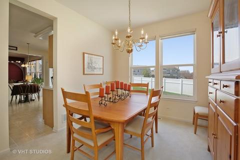 1109 Spinnaker St, Elgin, IL 60123 photo 9