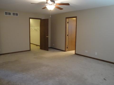 902 Casey Dr, Minooka, IL 60447 photo 12
