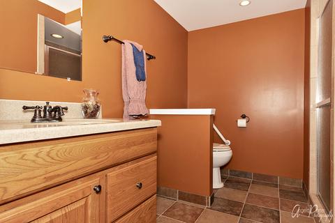 415 Bluffs Edge Dr, Mchenry, IL 60051 photo 28