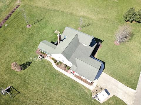 415 Bluffs Edge Dr, Mchenry, IL 60051 photo 35