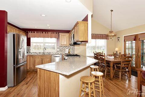 415 Bluffs Edge Dr, Mchenry, IL 60051 photo 11