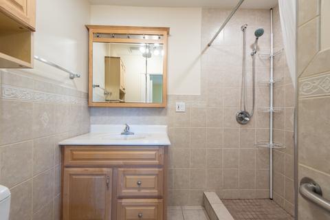 10165 Potter Rd, Des Plaines, IL 60016 photo 24