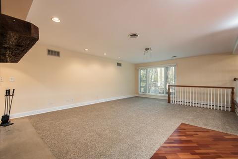 10165 Potter Rd, Des Plaines, IL 60016 photo 8