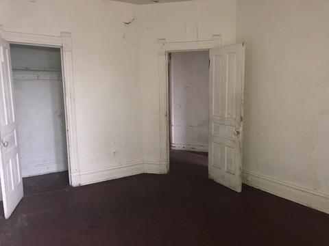 5924 S Prairie Ave, Chicago, IL 60637 photo 8