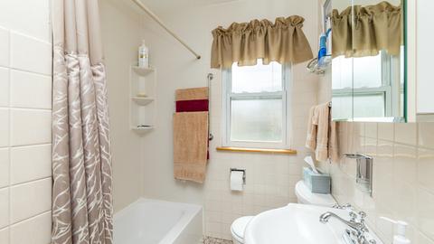 718 S Spring Rd, Elmhurst, IL 60126 photo 17