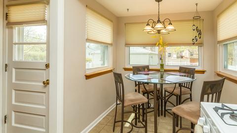 718 S Spring Rd, Elmhurst, IL 60126 photo 12