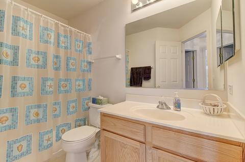2028 Norwich Dr, Bartlett, IL 60103 photo 21