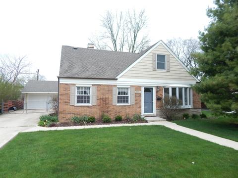2054 Pratt Ave, Des Plaines, IL 60018 photo 1