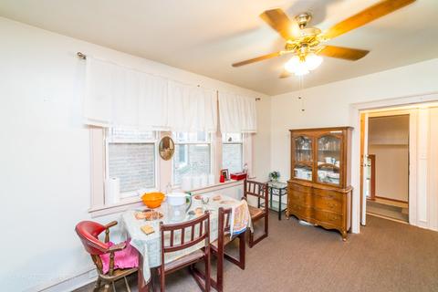 6247 N Artesian Ave, Chicago, IL 60659 photo 40